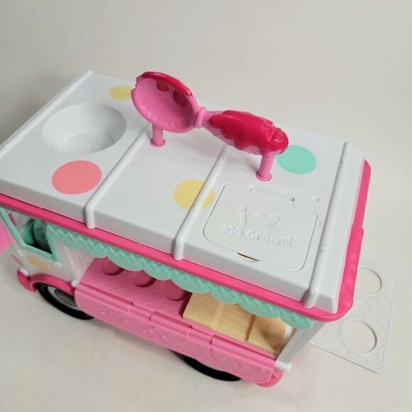2016 MGA Entertainment - Ice Cream Truck Toy - Picture 7 of 10